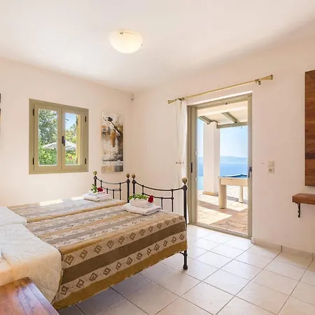 Villa Halazas By Plus